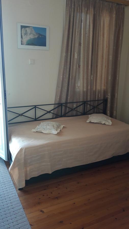 Xenodoxeio Patrai Apart otel Lefkáda Dış mekan fotoğraf